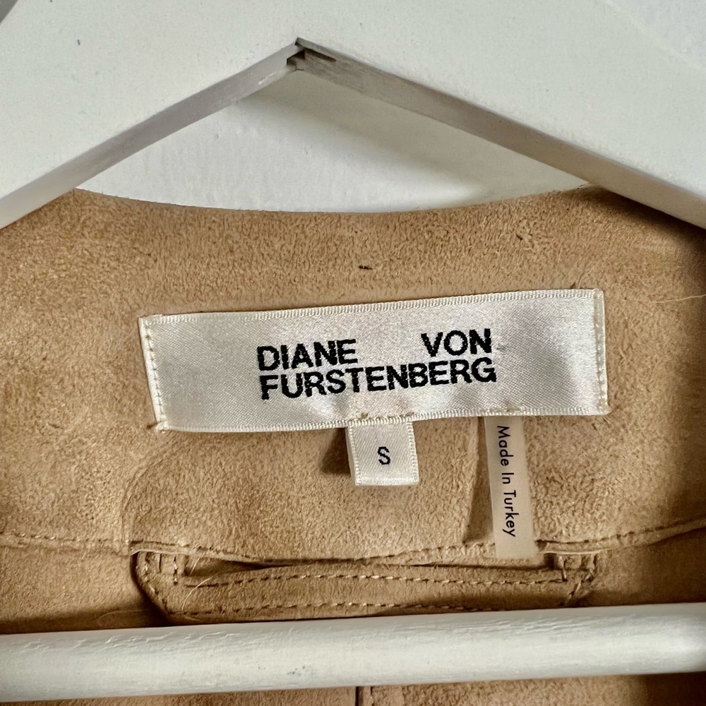 Diane Von Furstenberg Shearling Jacket - Picture 9 of 9